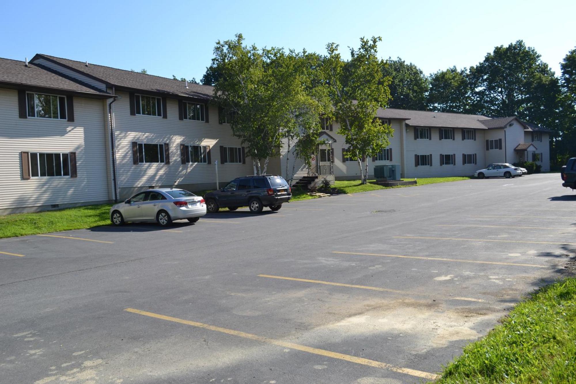 Latham Inn Exterior photo